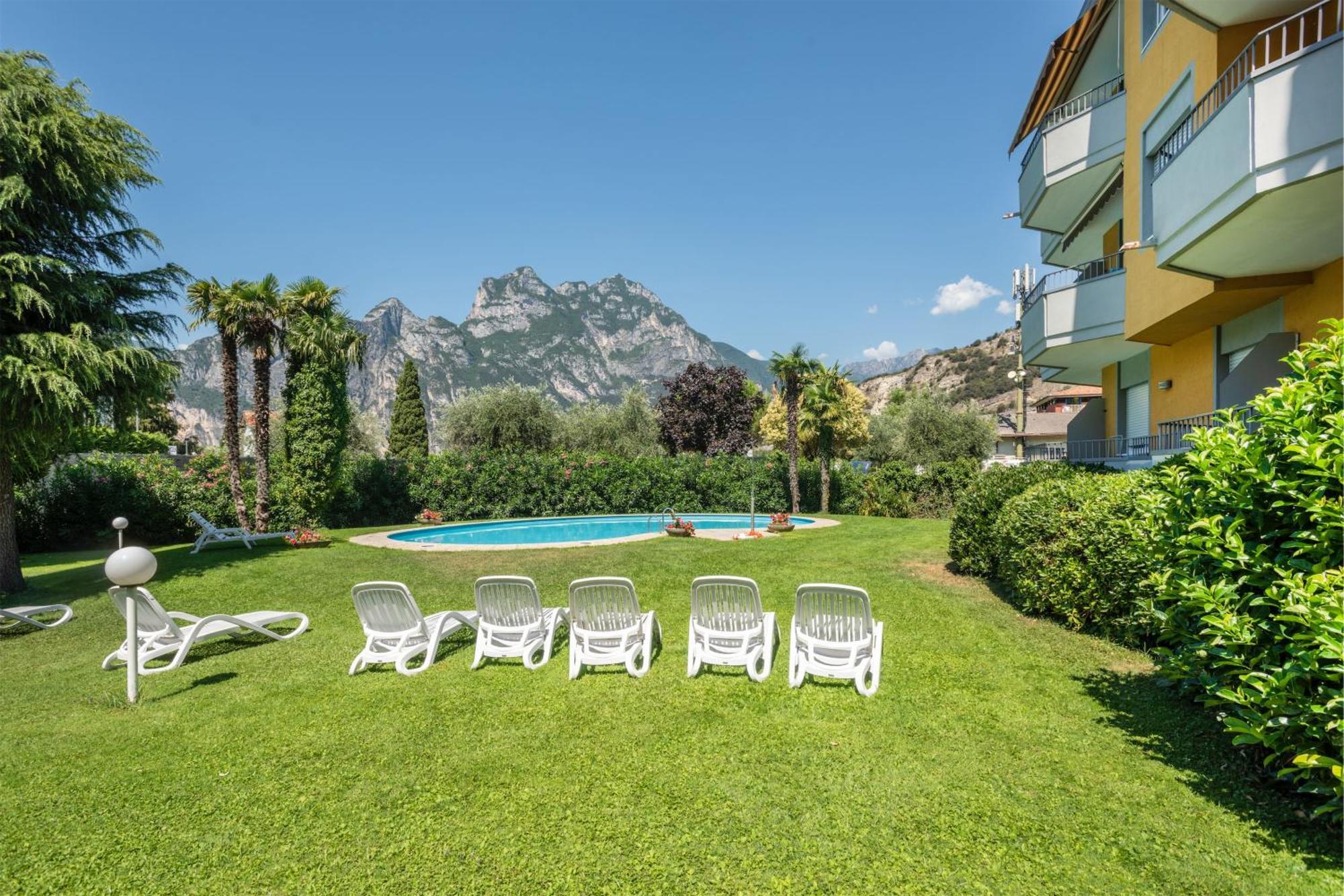 Casa Marco Apartment Torbole Sul Garda Ngoại thất bức ảnh